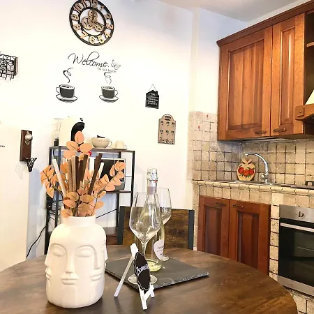 Lacasinanelborgo Centrale, Comfort, P.gratuito. 아파트